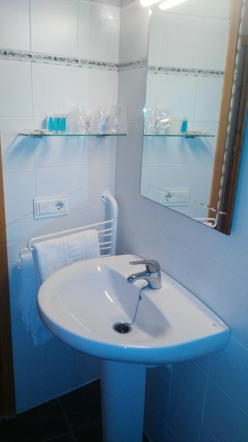 Bilanayur Hotel Alberuela de la Liena Ngoại thất bức ảnh