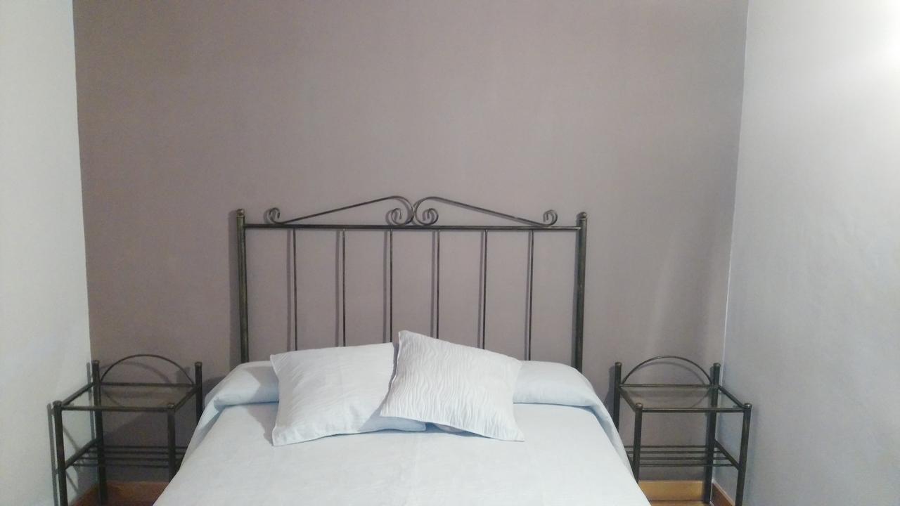 Bilanayur Hotel Alberuela de la Liena Ngoại thất bức ảnh